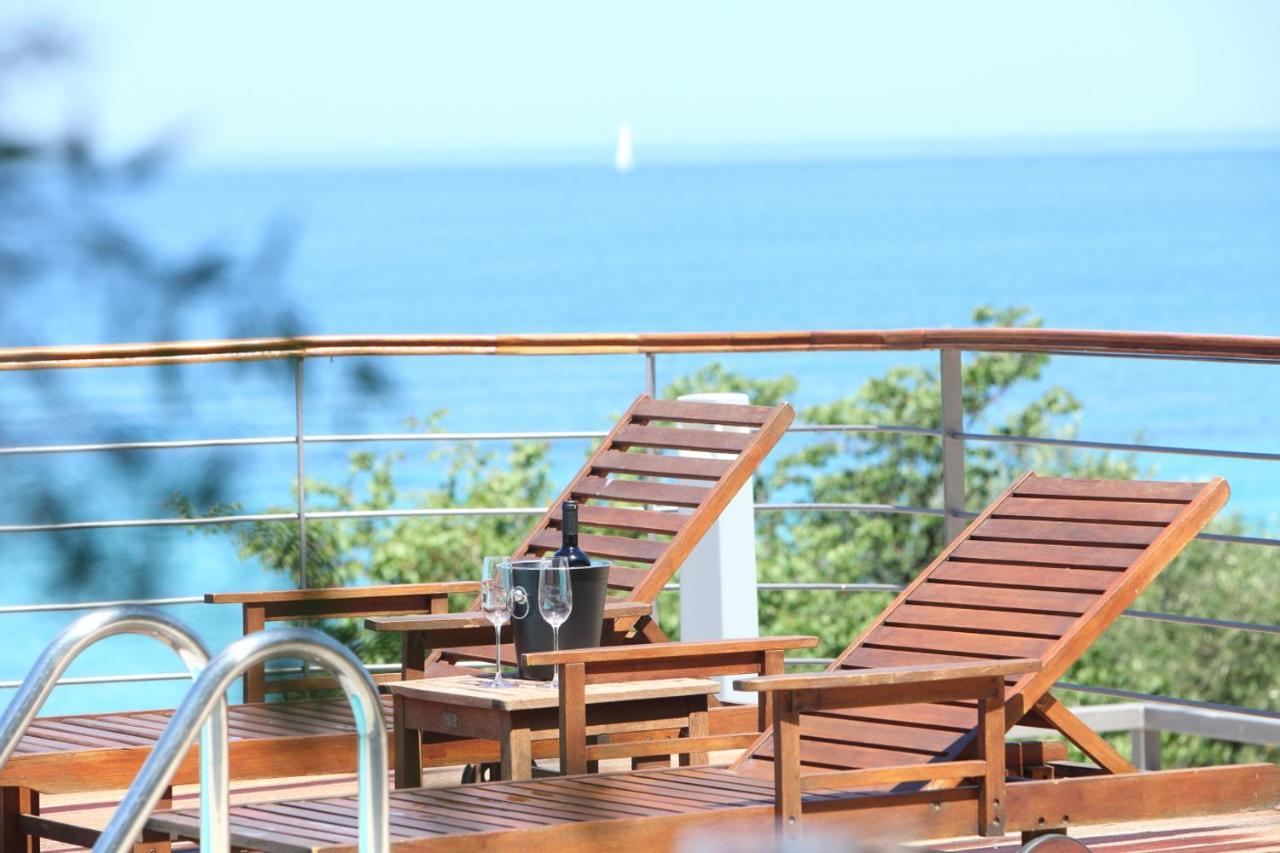 Capro - Milos Bay Villas Áyios Nikítas Zewnętrze zdjęcie